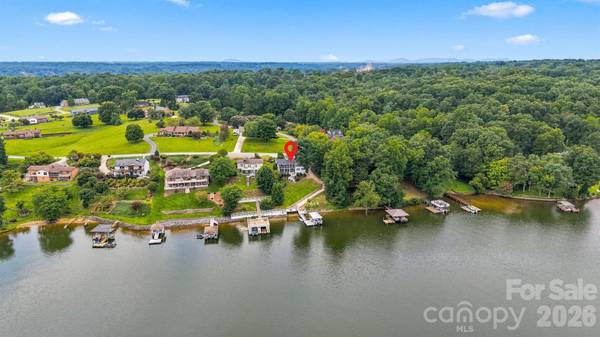 220 Lakeshore LN, Taylorsville, NC 28681