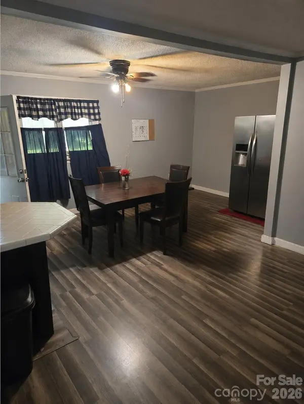 9 Fleetwood DR SW #63, Concord, NC 28027