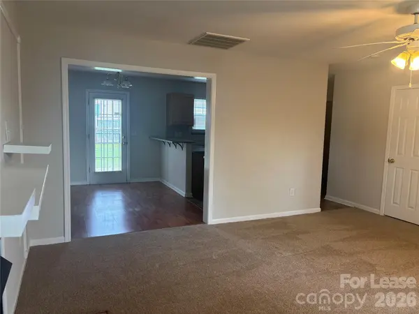 1426 Peach Park LN, Charlotte, NC 28216
