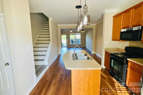 5112 Prosperity Church RD, Charlotte, NC 28269