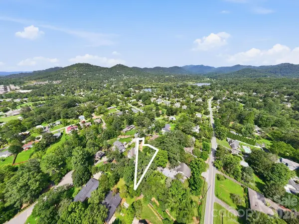 50 Alclare CT, Asheville, NC 28804