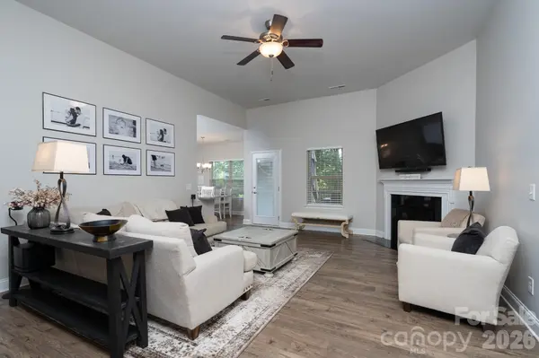 157 Wylie TRL, Statesville, NC 28677