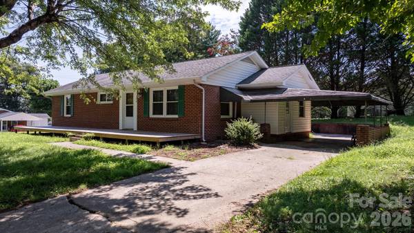 296 Pine Mountain RD, Hudson, NC 28638