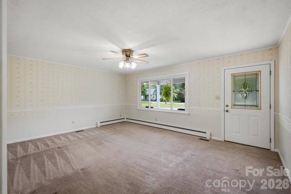 1414 Bethel RD, Morganton, NC 28655