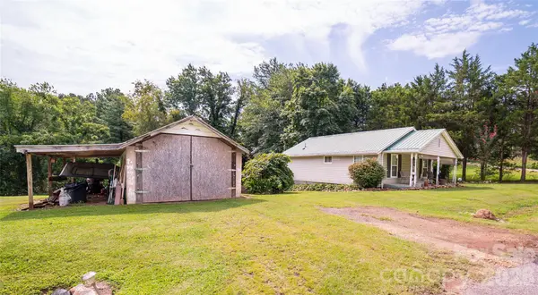 4023 Junior Henry ST, Morganton, NC 28655