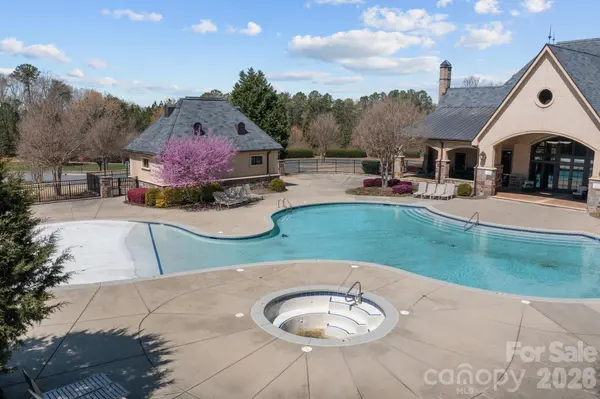 1036 Glade Spring CT, Belmont, NC 28012