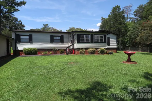 1042 Bexley LN, Lincolnton, NC 28092