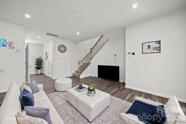 1211 Bigelow ST, Charlotte, NC 28269