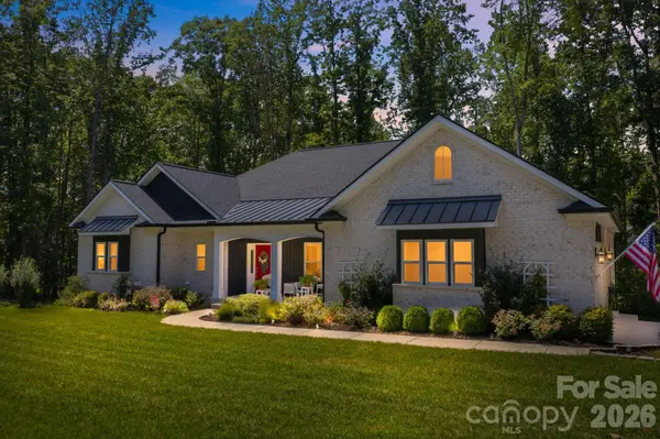 116 Harbor Ridge DR, Statesville, NC 28677