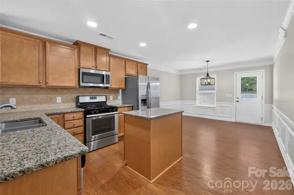 1716 White Willow AVE, Gastonia, NC 28054