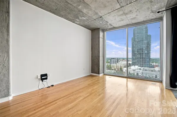 210 N Church ST #1606, Charlotte, NC 28202