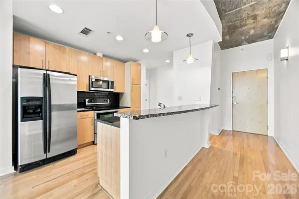 210 N Church ST #1606, Charlotte, NC 28202