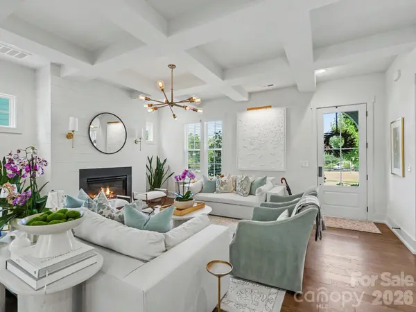 2028 Eaton RD, Charlotte, NC 28205