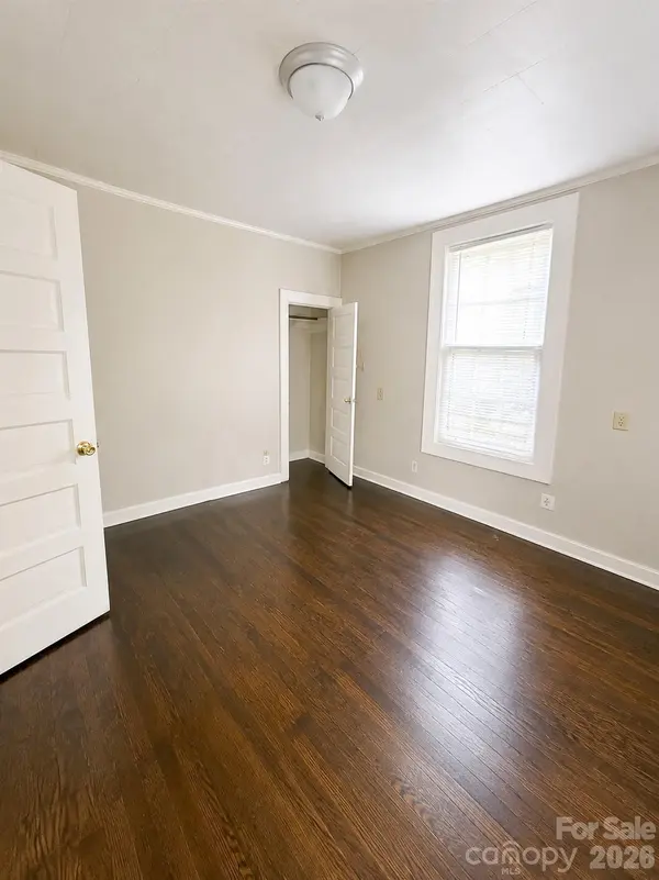 77 Archer ST, Granite Falls, NC 28630