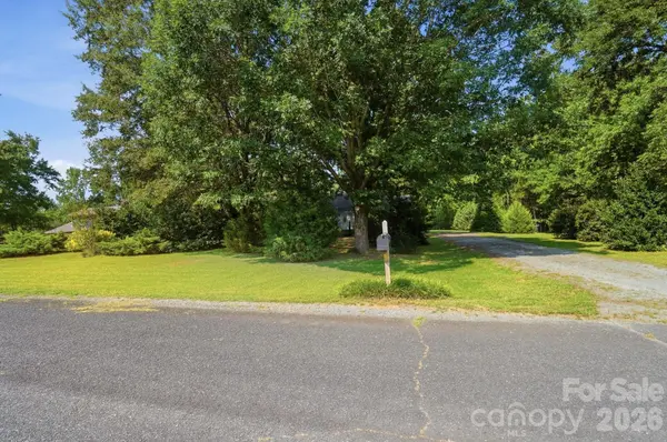 2818 Castlebrook DR, Monroe, NC 28112