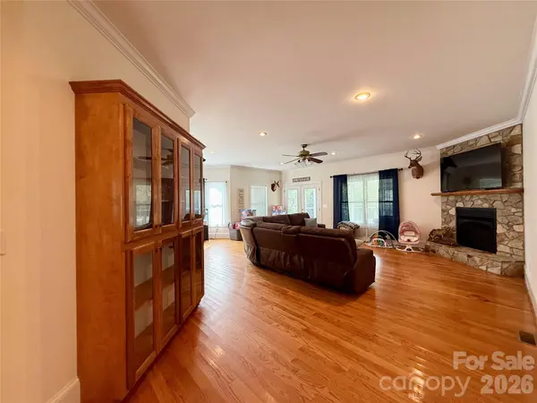 123 JL Love RD, Jefferson, SC 29718