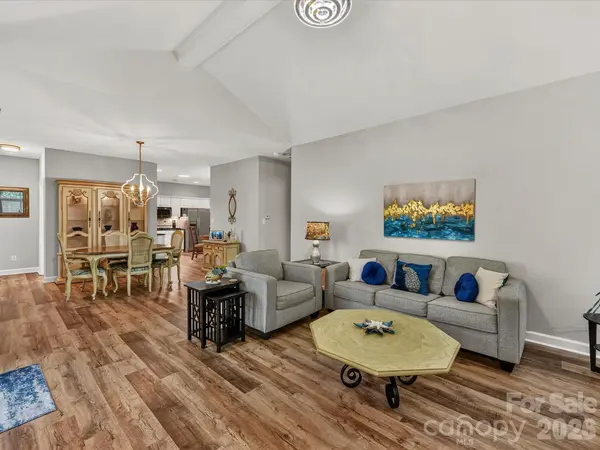 8316 Olde Troon DR, Charlotte, NC 28277
