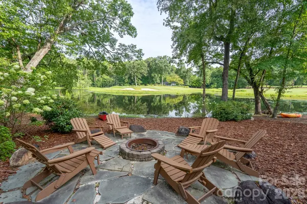 347 Millingport LN, New London, NC 28127