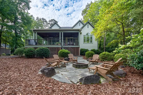 347 Millingport LN, New London, NC 28127