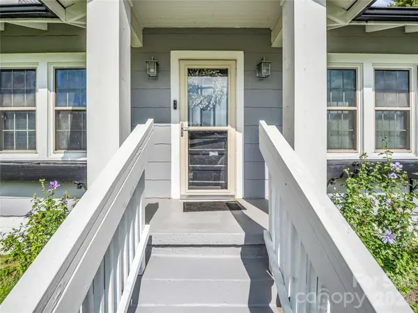 116 Beverly AVE, Hendersonville, NC 28792