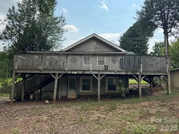 509 21st ST SE, Hickory, NC 28602