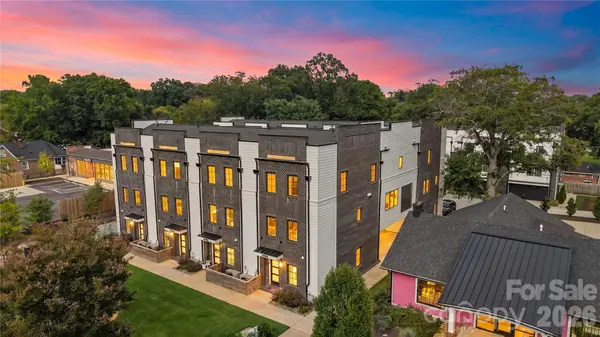 3020 Cobbs Hill RD, Charlotte, NC 28205