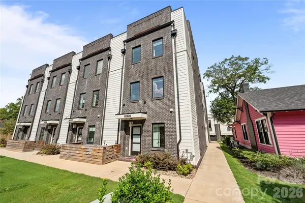 3020 Cobbs Hill RD, Charlotte, NC 28205