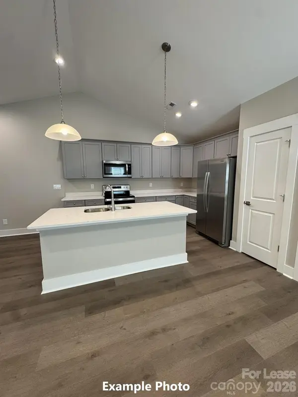 121 Brawley Villas PL, Mooresville, NC 28117