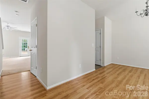 1520 Peaceful Way DR, Charlotte, NC 28206