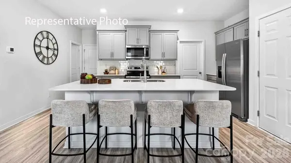 478 Dazzle LOOP, Newton, NC 28568