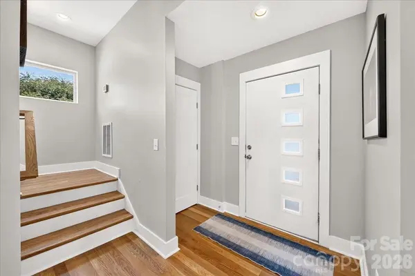 621 Campus ST, Charlotte, NC 28216
