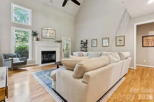 7418 Tarland LN, Charlotte, NC 28269