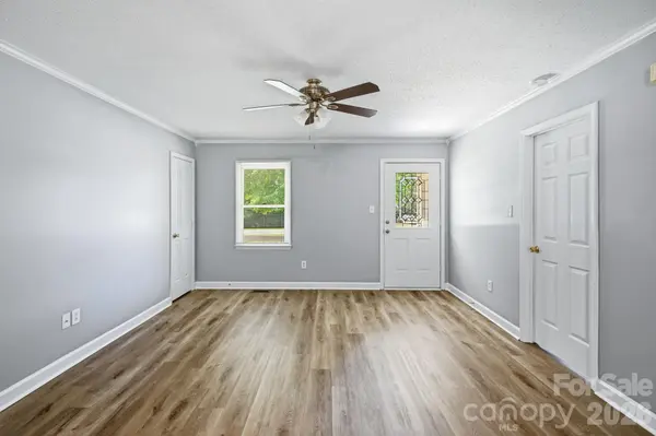135 Byers RD, Troutman, NC 28166