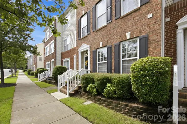2031 Cambridge Beltway DR, Charlotte, NC 28273