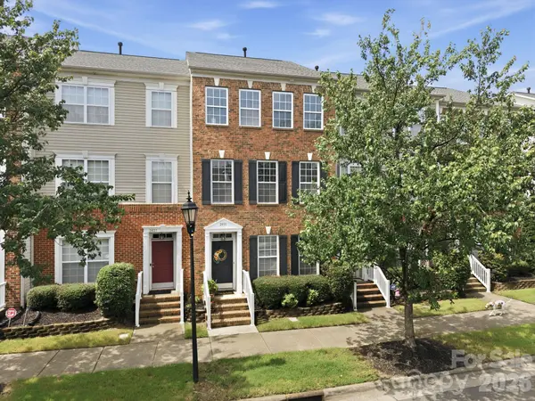 2031 Cambridge Beltway DR, Charlotte, NC 28273