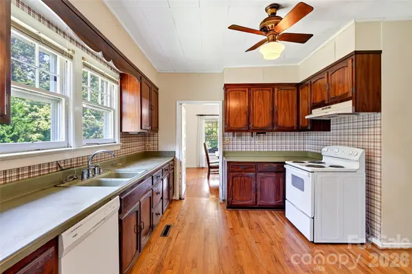 96 Huntsville RD, Marion, NC 28752