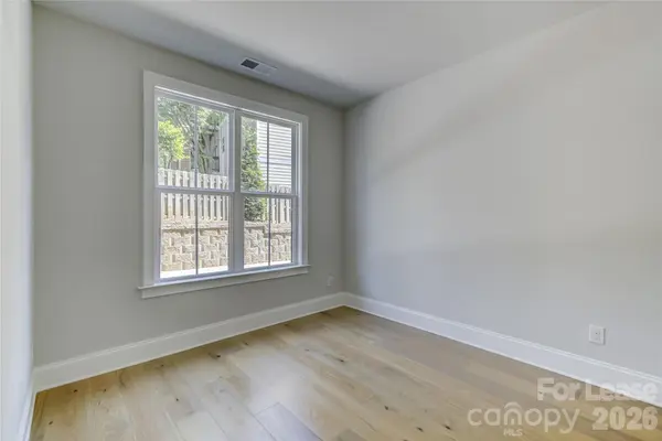 1107 Parkside Greenway DR, Charlotte, NC 28209