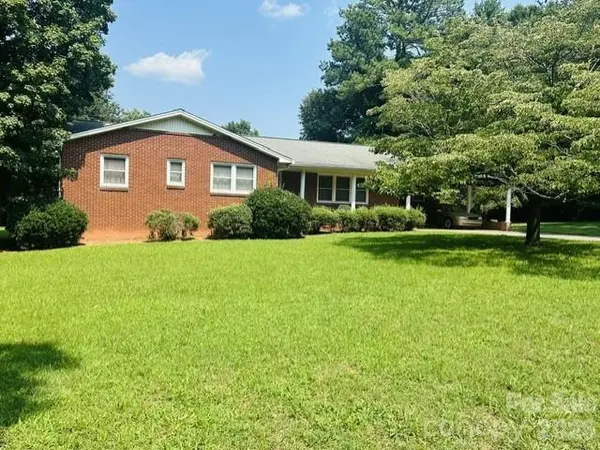 1424 N Post RD, Shelby, NC 28150
