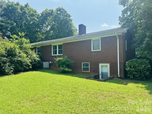 1424 N Post RD, Shelby, NC 28150