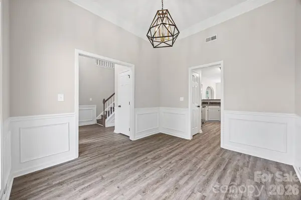 14107 Pine Harbor RD, Charlotte, NC 28278