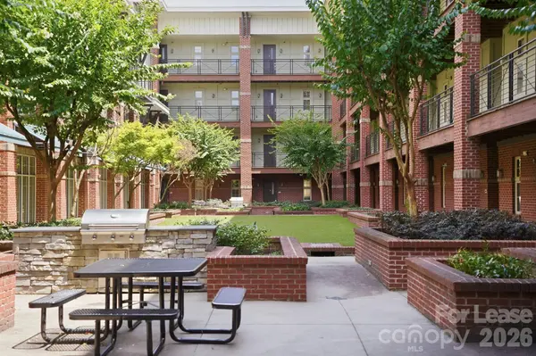 1101 W 1st ST #418, Charlotte, NC 28202