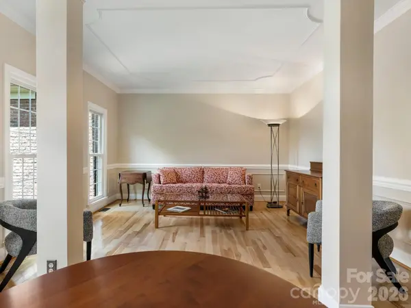 5402 Flowering Dogwood LN, Charlotte, NC 28270