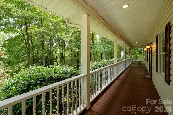 1043 Berea Church RD, Hendersonville, NC 28739