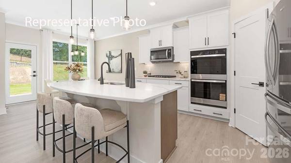 6418 Cherrybark Oak LN, Huntersville, NC 28078