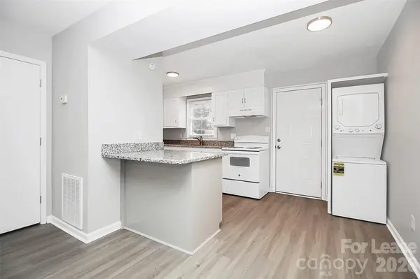 1233 Anderson ST, Gastonia, NC 28054