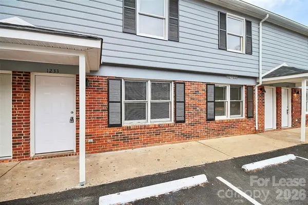 1233 Anderson ST, Gastonia, NC 28054
