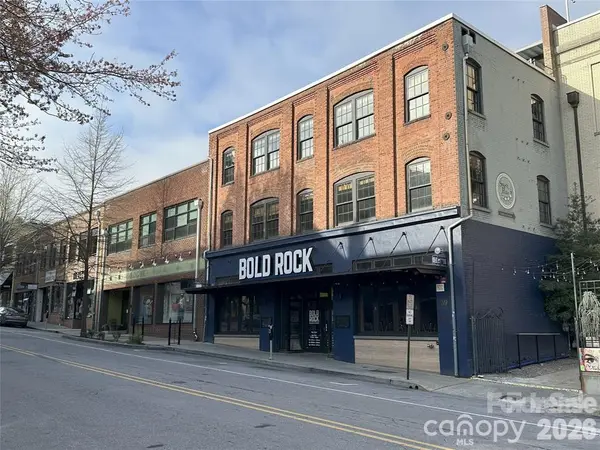 39 N Lexington AVE N, Asheville, NC 28801