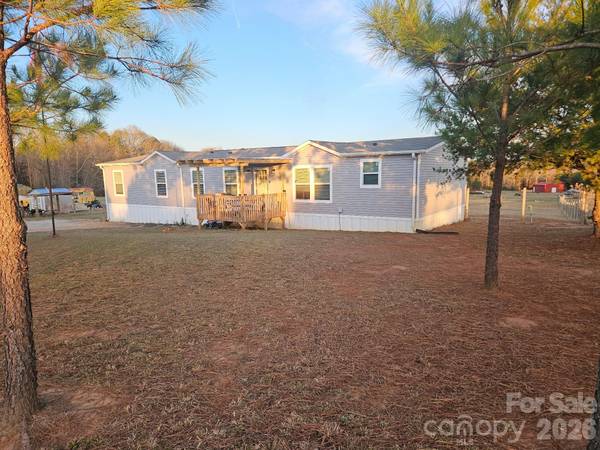 859 Henry Jenkins RD, Mooresboro, NC 28114