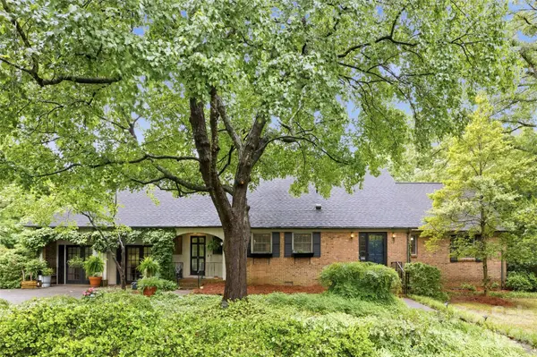 3110 Robinwood RD, Gastonia, NC 28054