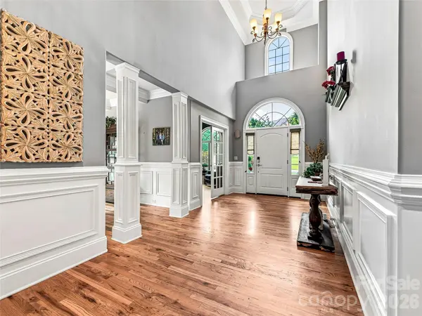 6 Sterling Run DR, Fletcher, NC 28732